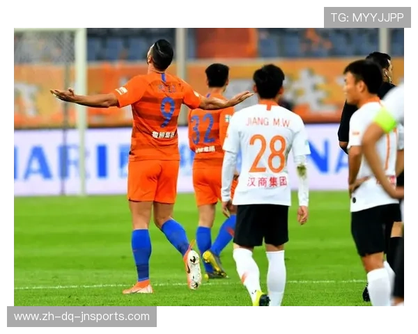 鲁能精神传承：从中超元年到新时代的坚守与突破